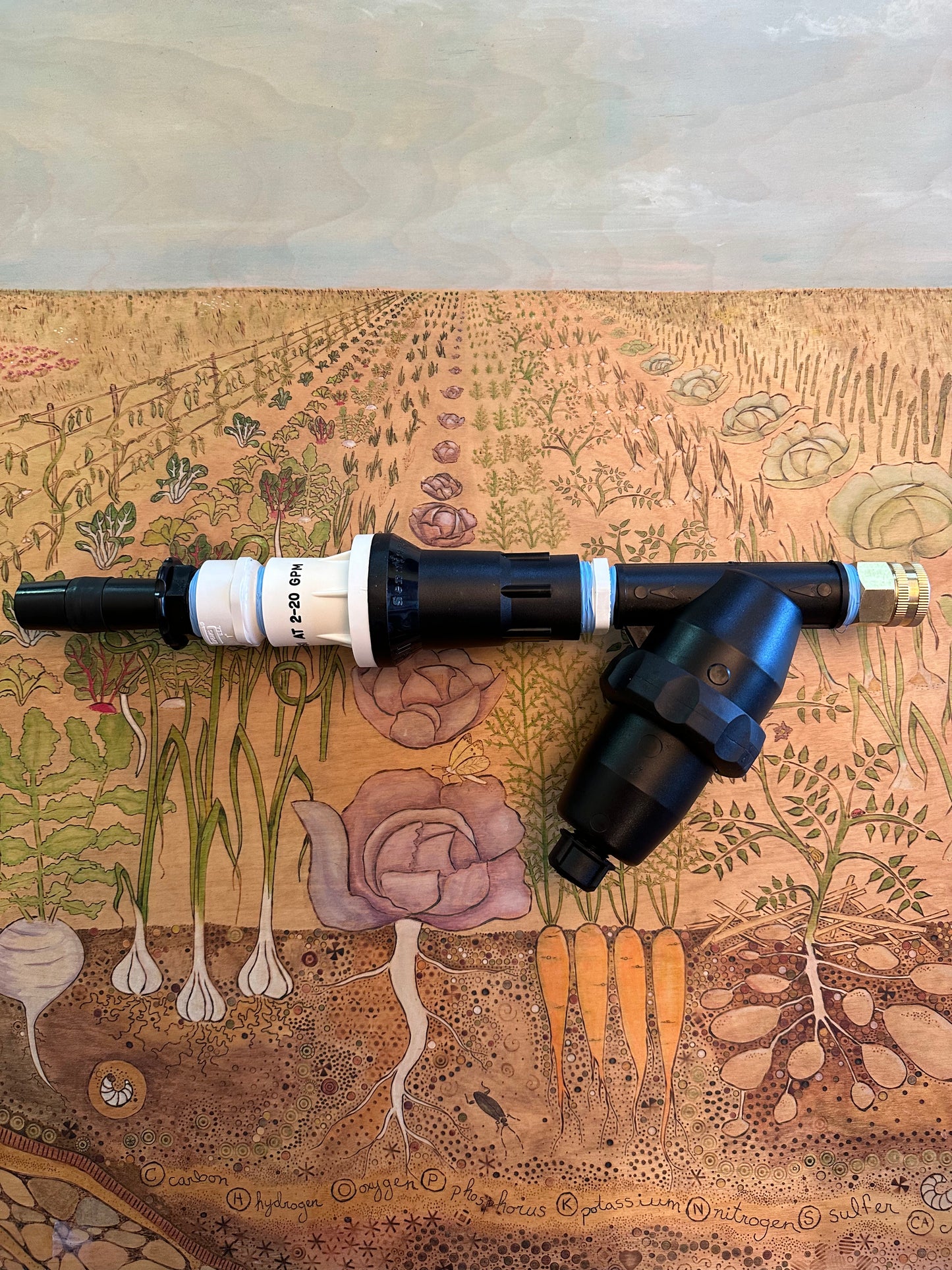 Sumisansui M series garden hose connect kit with brass garden hose swivel, nylon body stainless screen filter, 12 psi pressure regulator, m start connector. for use with mark 2, mark 3, sumi soaker, sumisoaker max