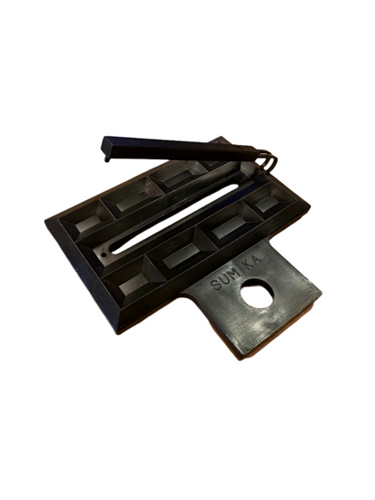 Sumisansui R Tube Stopper used to stop the flow of water anywhere along the irrigation tube length. Can be used with R-Wide, sumisoaker max, sumi soaker max
